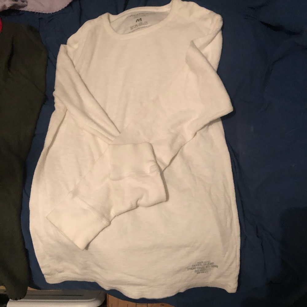 Calvin Klein shirt - Picture 4 of 4